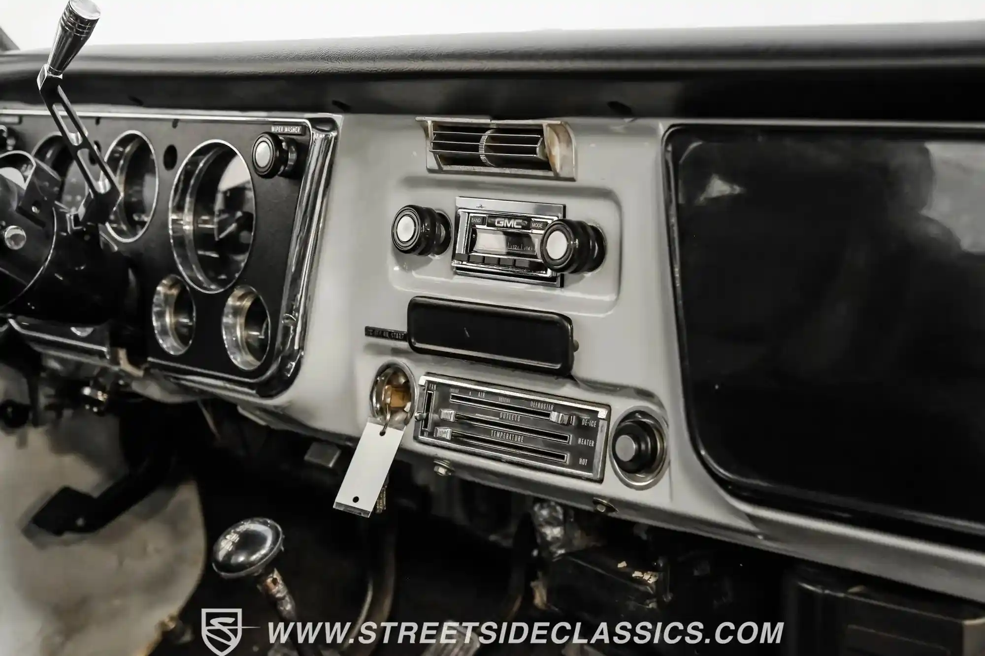 1970 GMC K1500 Restomod