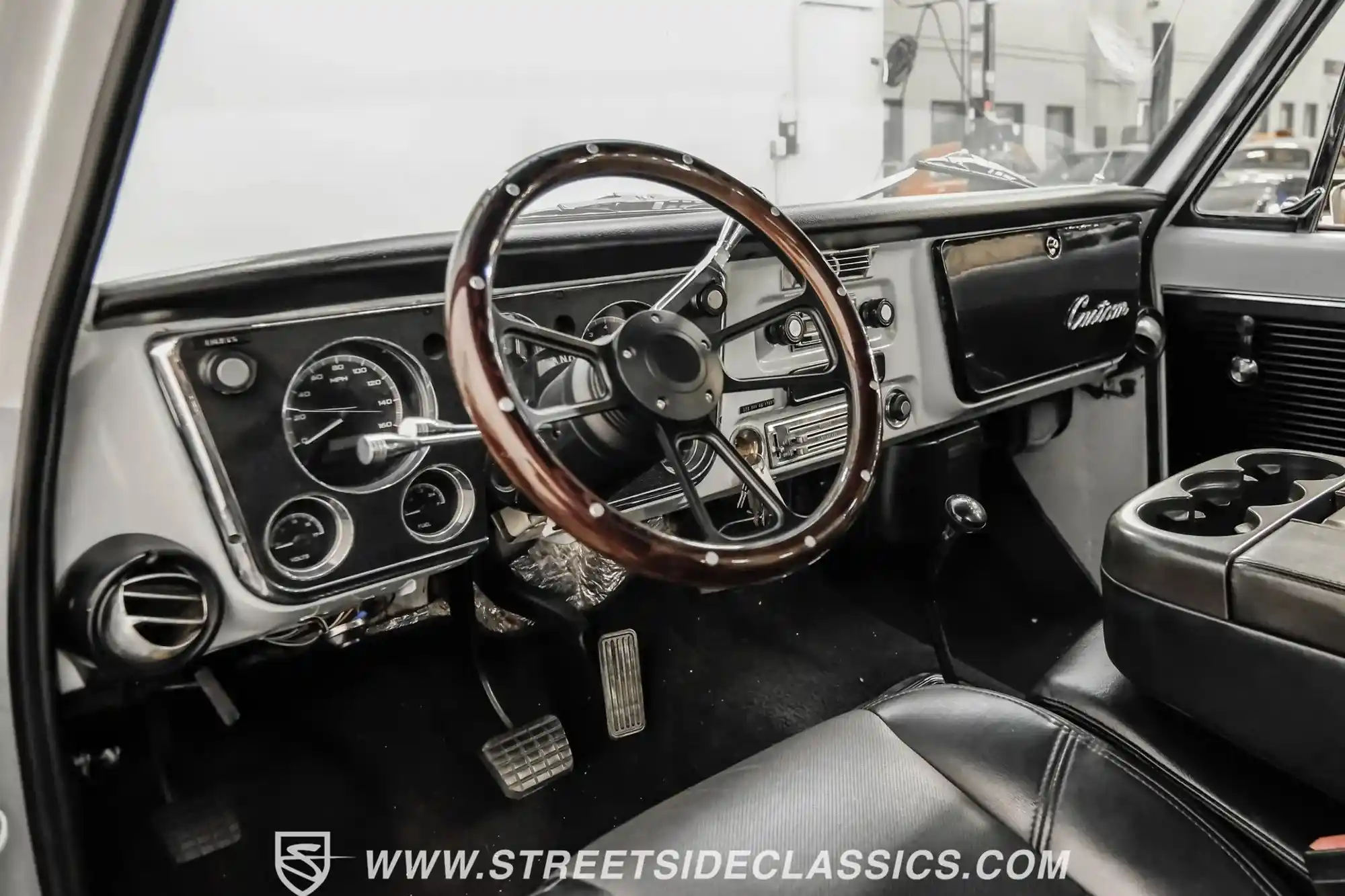 1970 GMC K1500 Restomod