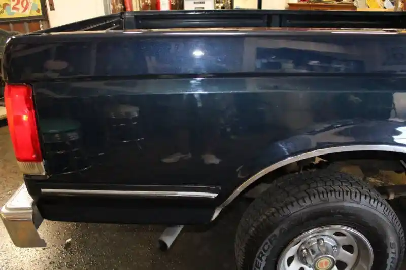 1990 Ford F-150 XLT Lariat