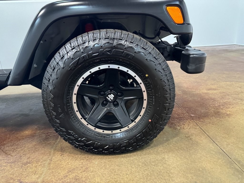 2006 Jeep Wrangler Unlimited Rubicon - 5