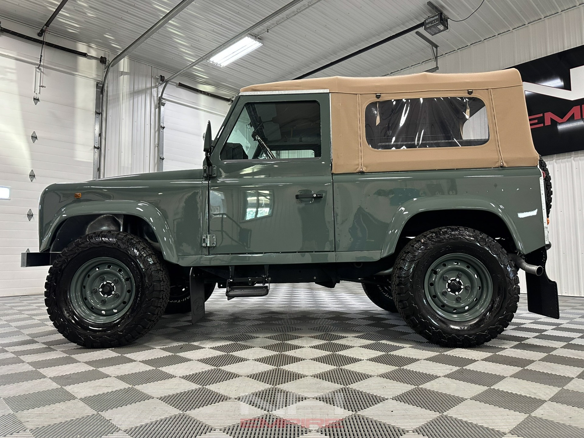1994 Land Rover Defender 90