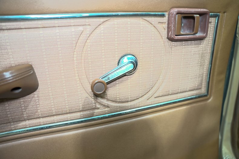 1986 Nissan Hardbody DLX King Cab