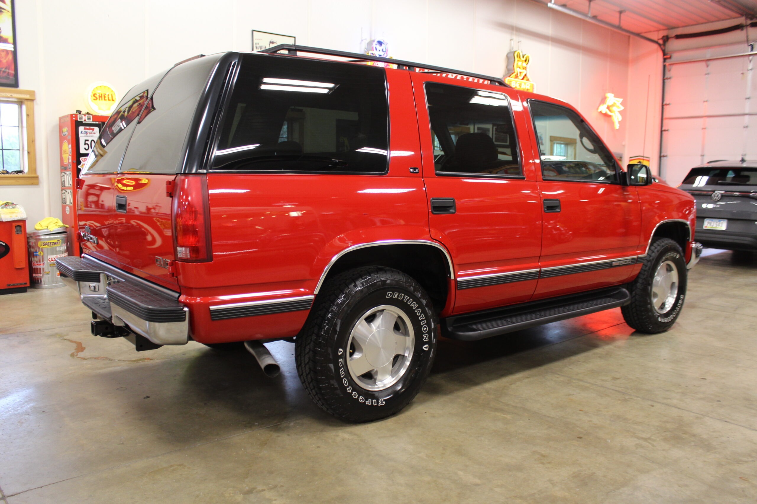 66k-Mile 1999 GMC Yukon 4×4