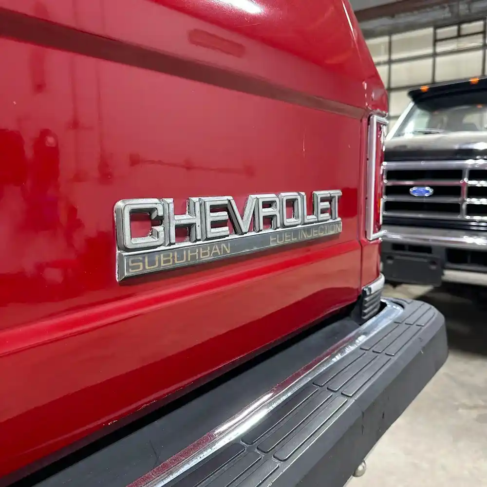 1990 Chevrolet Suburban 2500