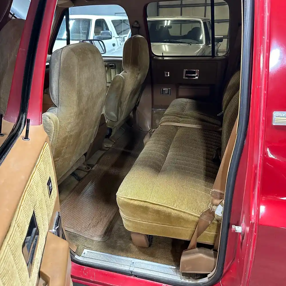 1990 Chevrolet Suburban 2500 - 5