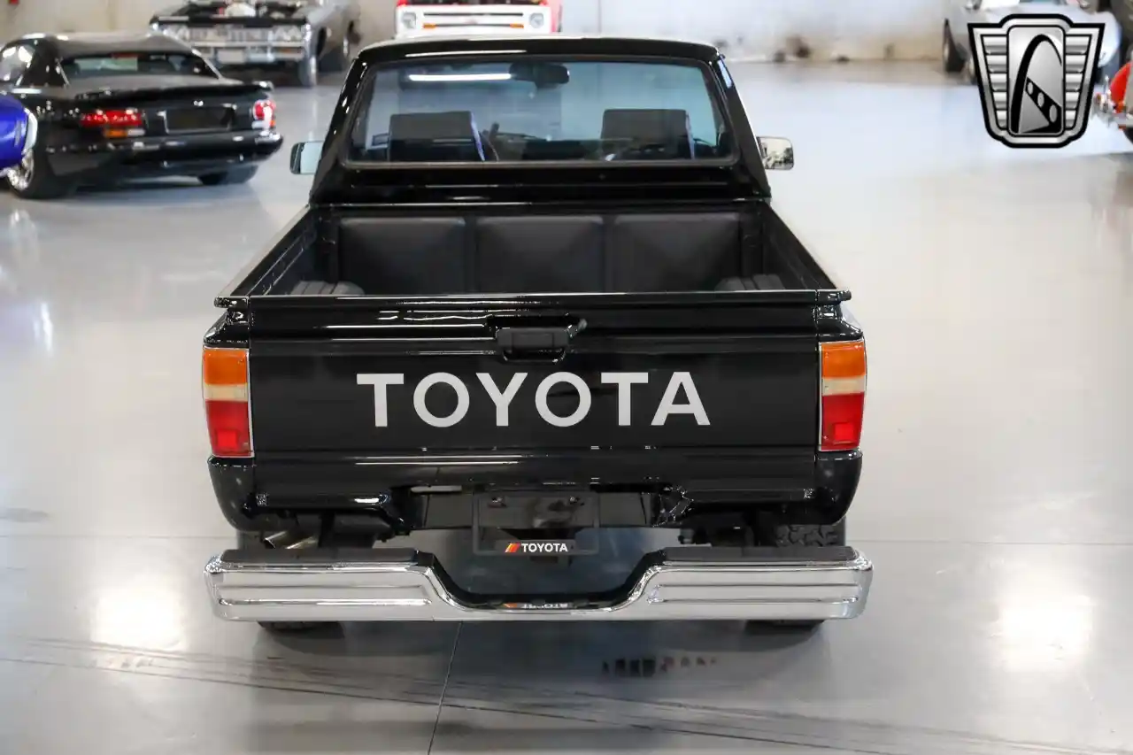 1987 Toyota Pickup