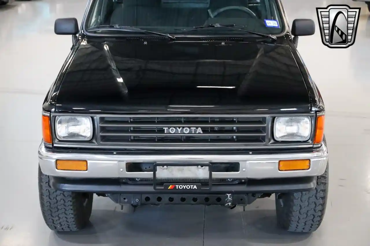 1987 Toyota Pickup - 5