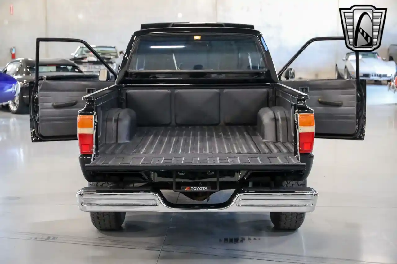 1987 Toyota Pickup