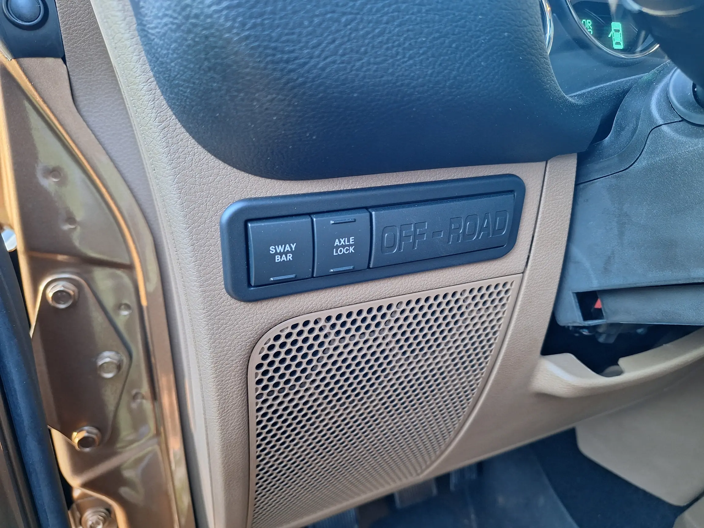 1,700-Mile 2015 Jeep Wrangler Rubicon 4×4