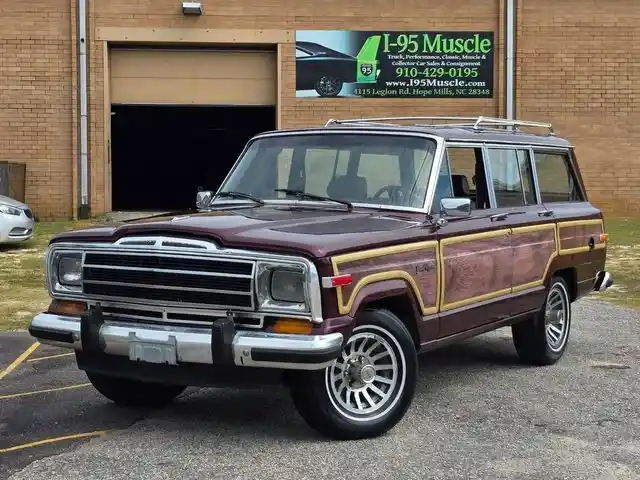 1987 Jeep Grand Wagoneer