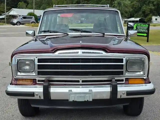 1987 Jeep Grand Wagoneer
