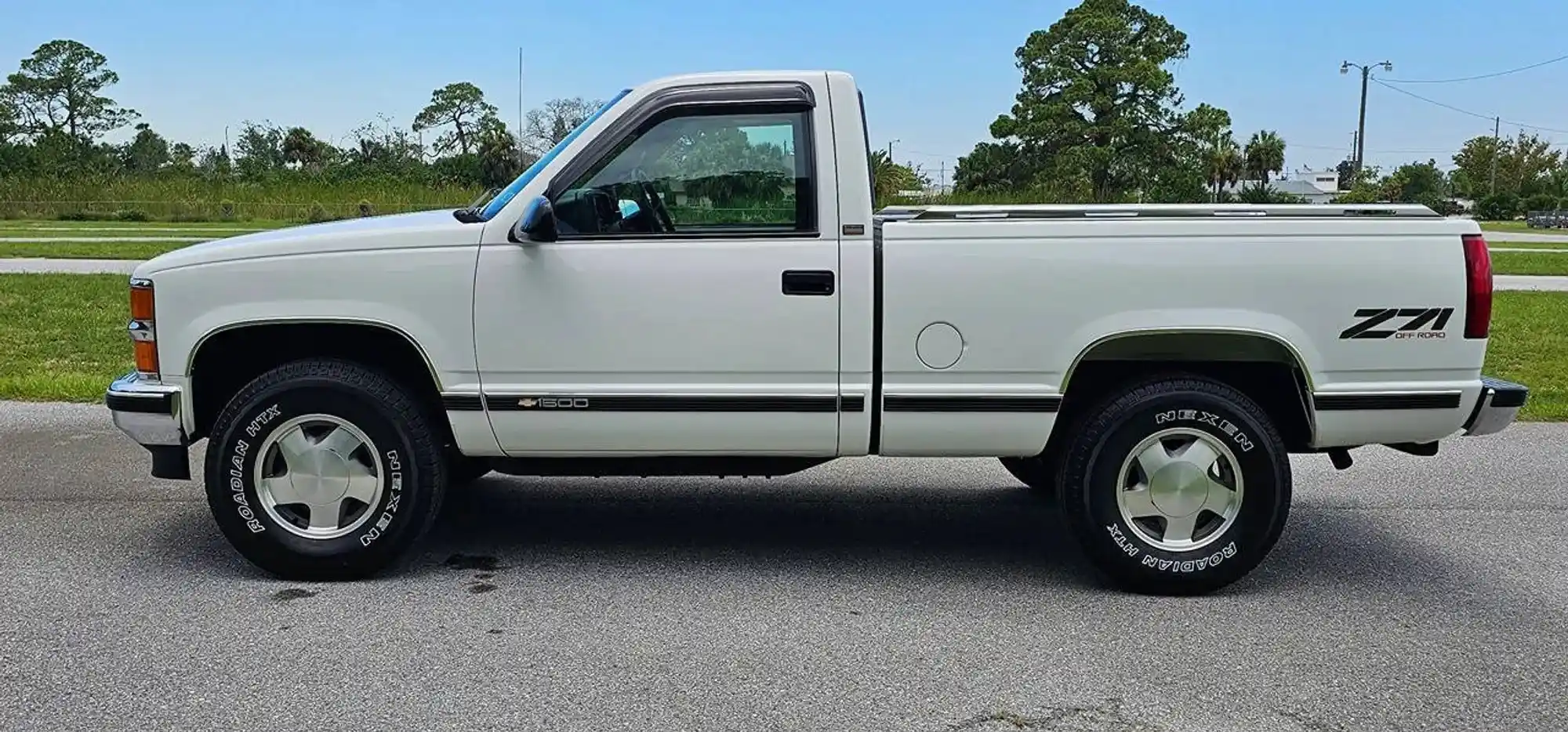 59k-Mile 1996 Chevrolet K1500 Silverado Z71 - 4