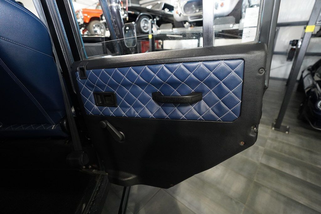 1993 Land Rover Defender 130