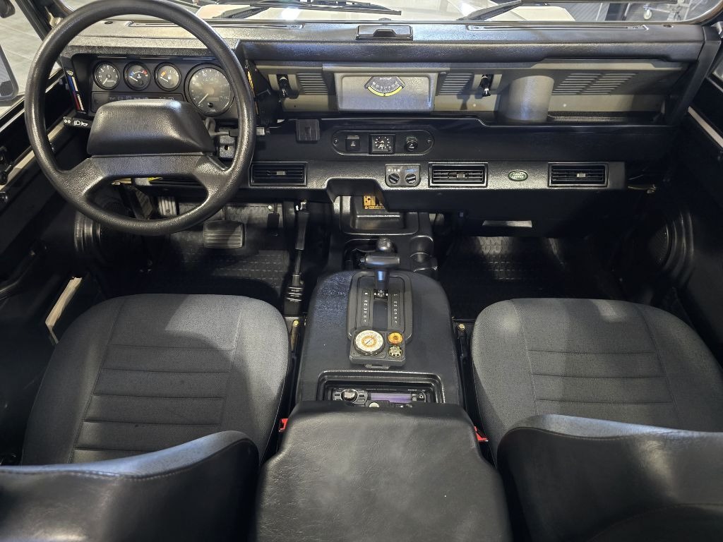 1997 Land Rover Defender 90 NAS