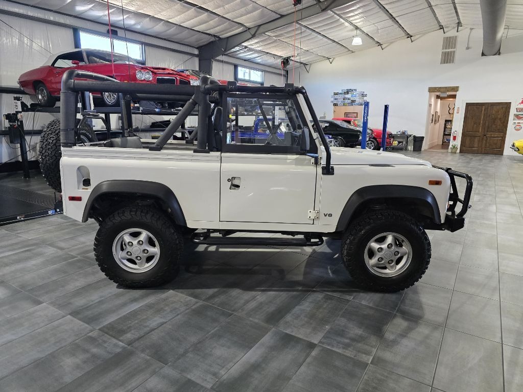 1997 Land Rover Defender 90 NAS