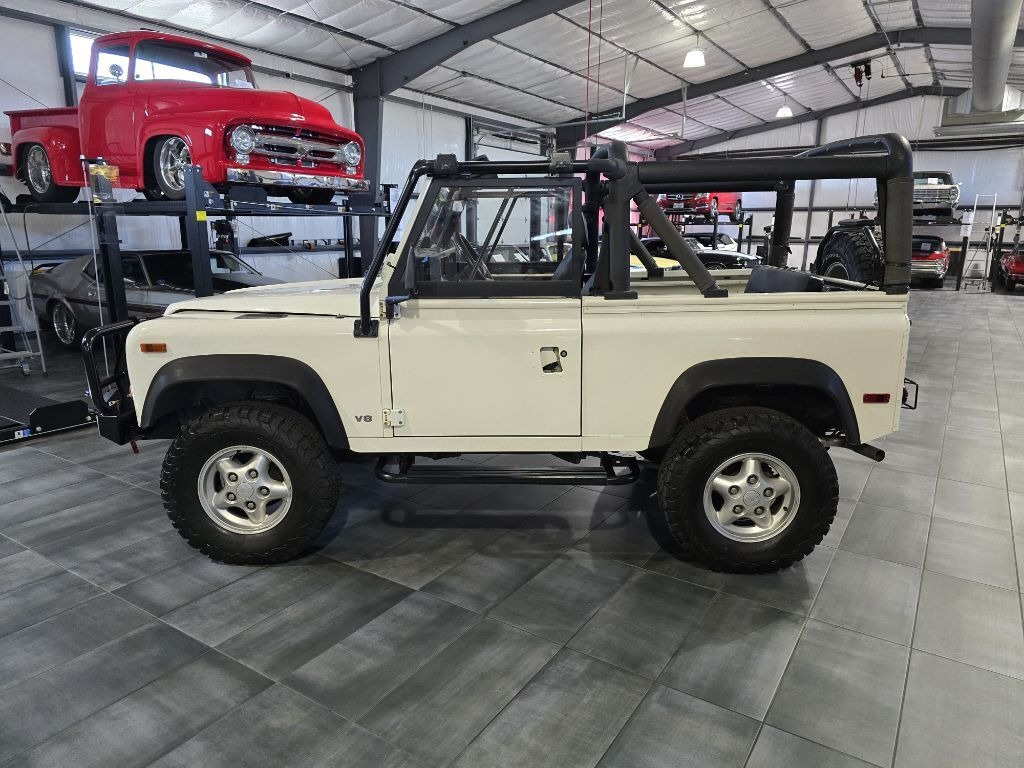 1997 Land Rover Defender 90 NAS