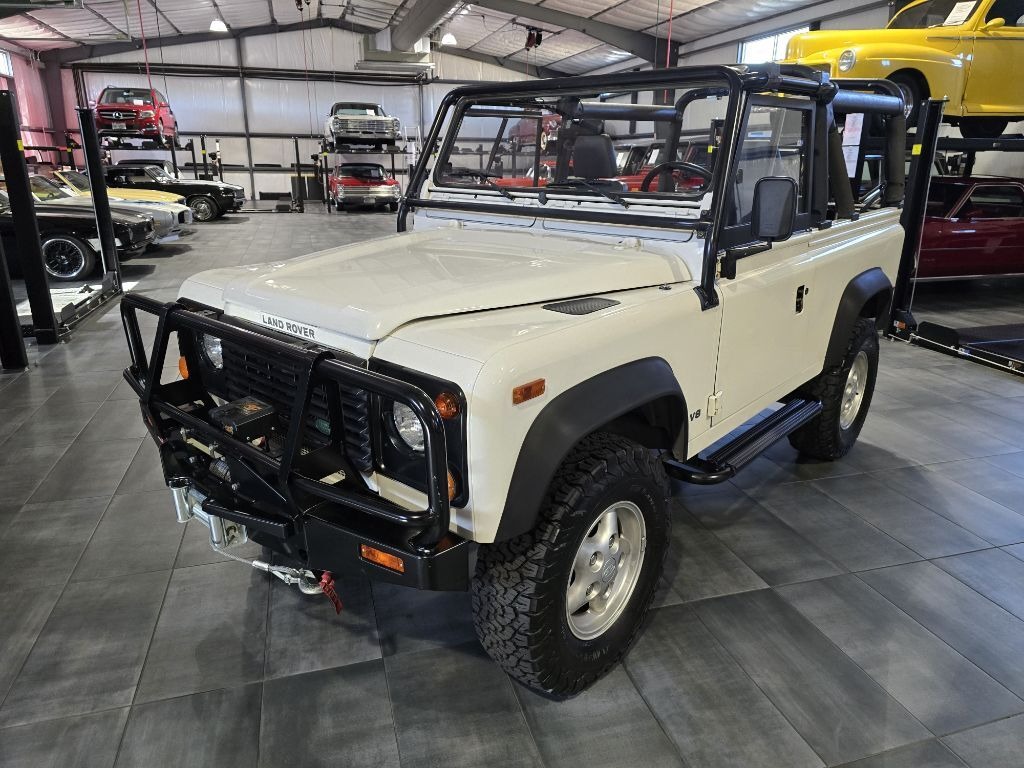 1997 Land Rover Defender 90 NAS