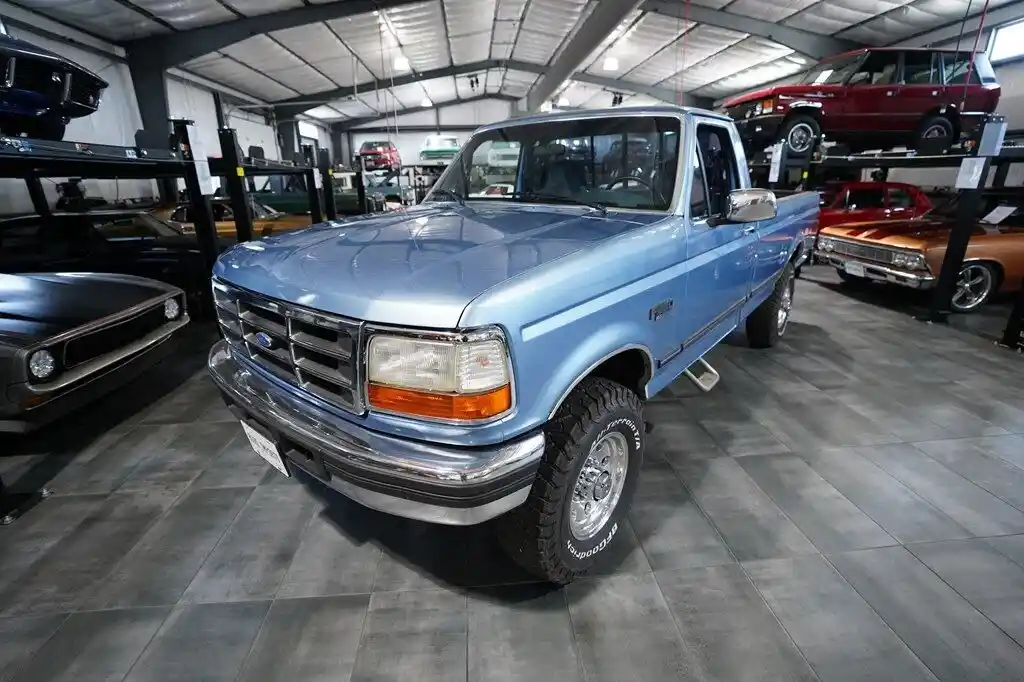 1996 Ford F-250 XLT - 3