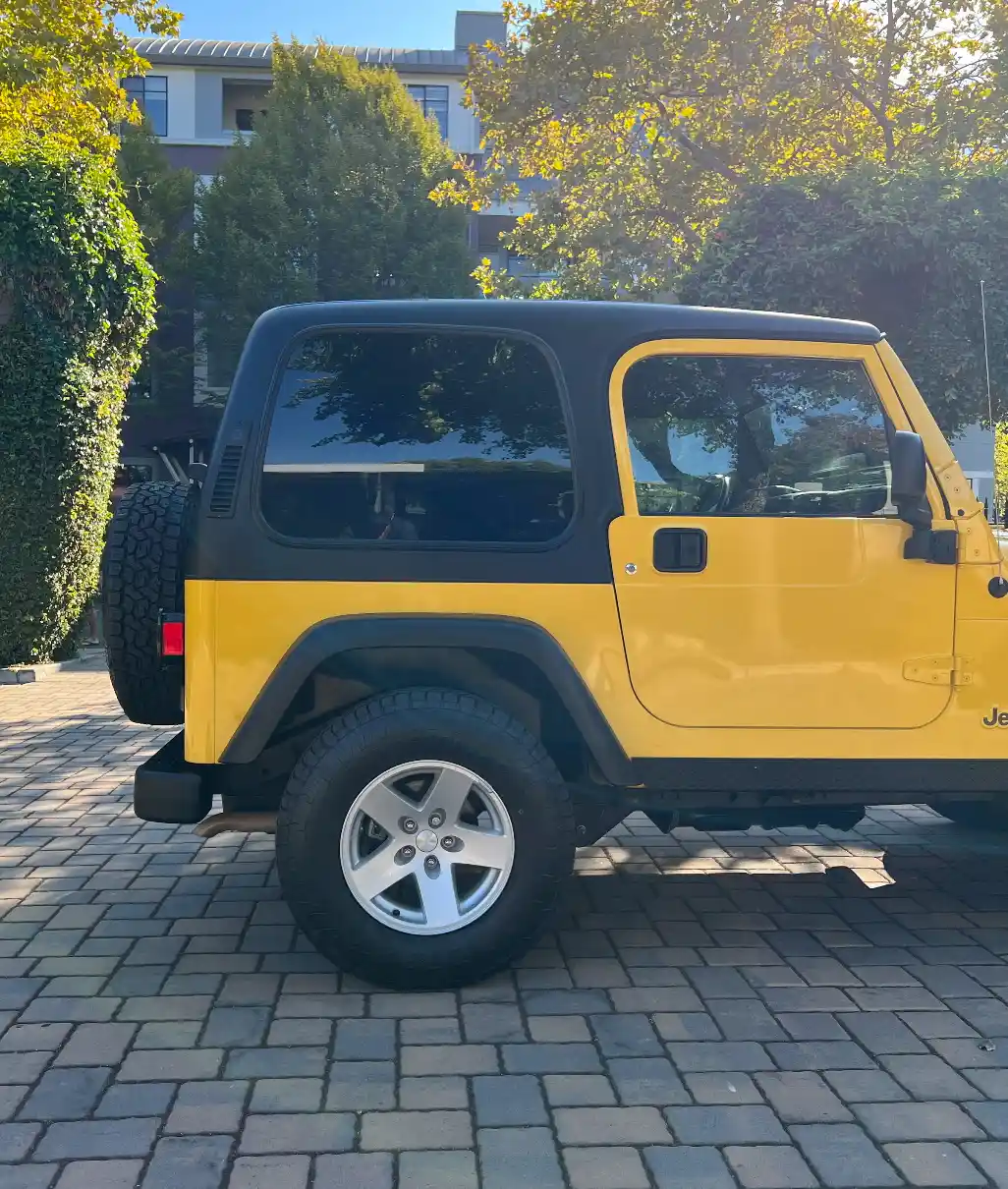15k-Mile 2006 Jeep Wrangler Rubicon