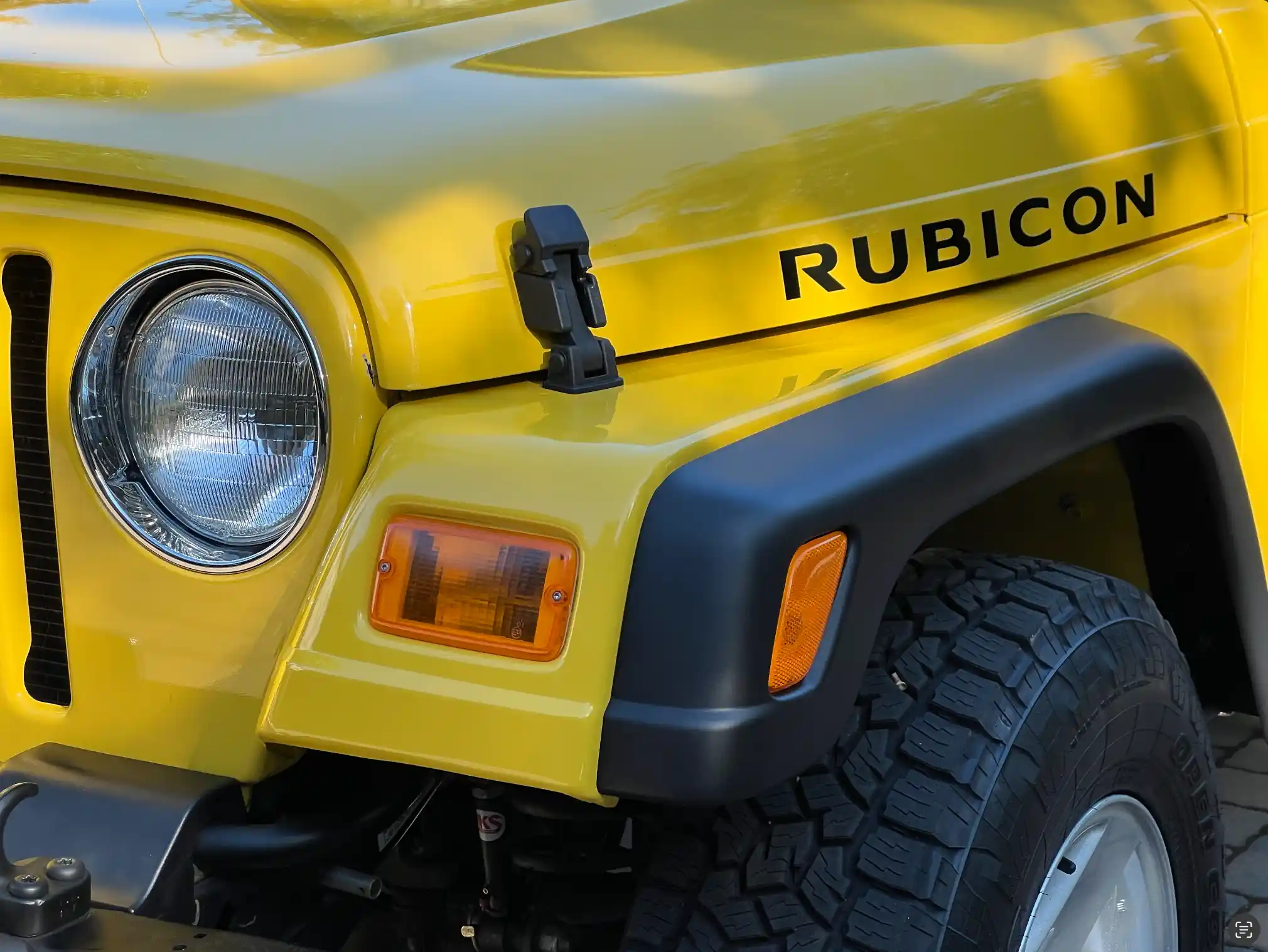 15k-Mile 2006 Jeep Wrangler Rubicon - 4