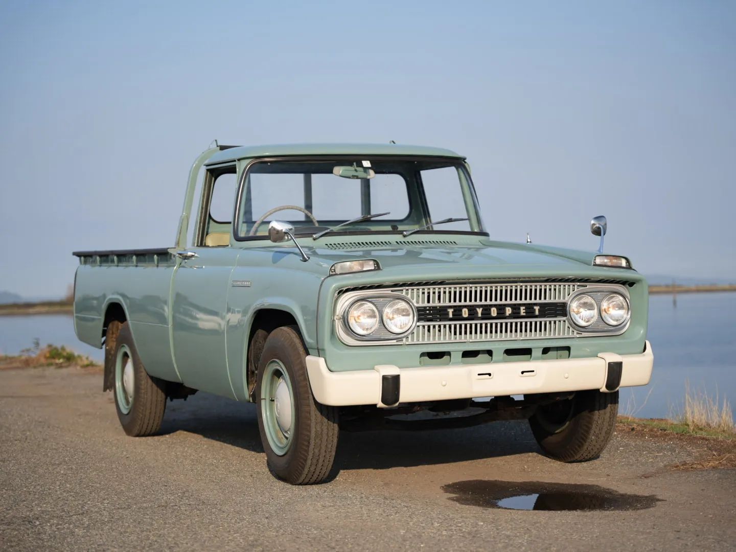 1963 Toyota Stout - 2
