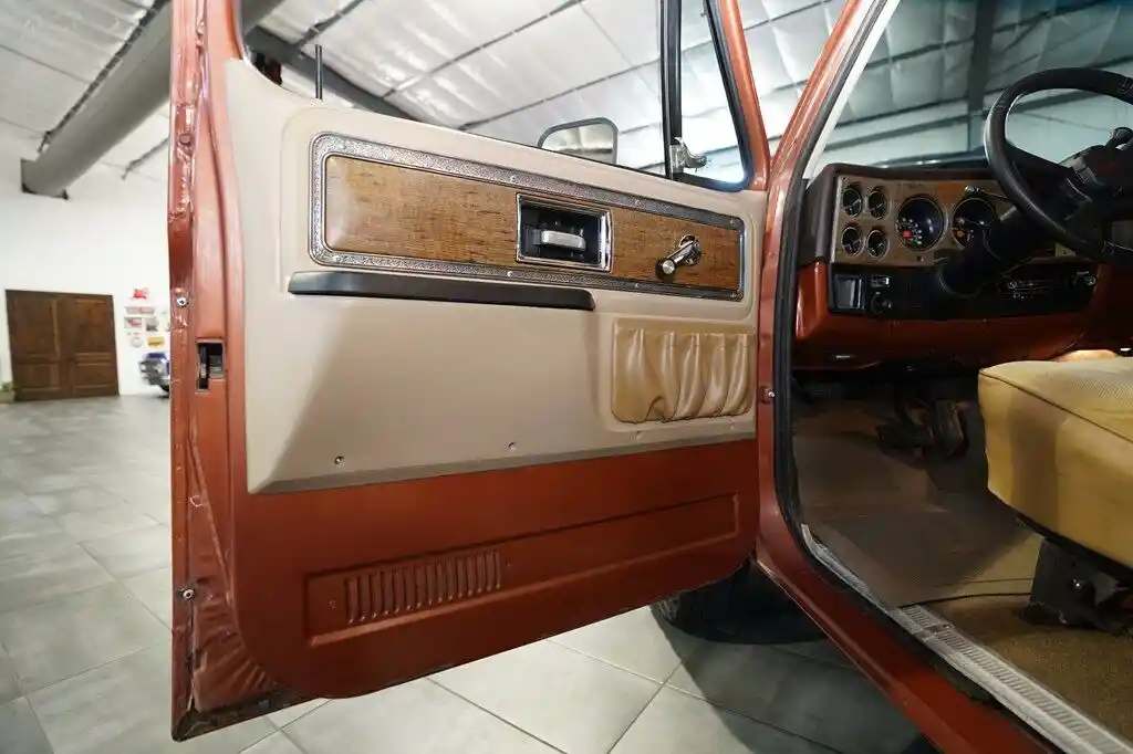 1977 Chevrolet K5 Blazer Chalet