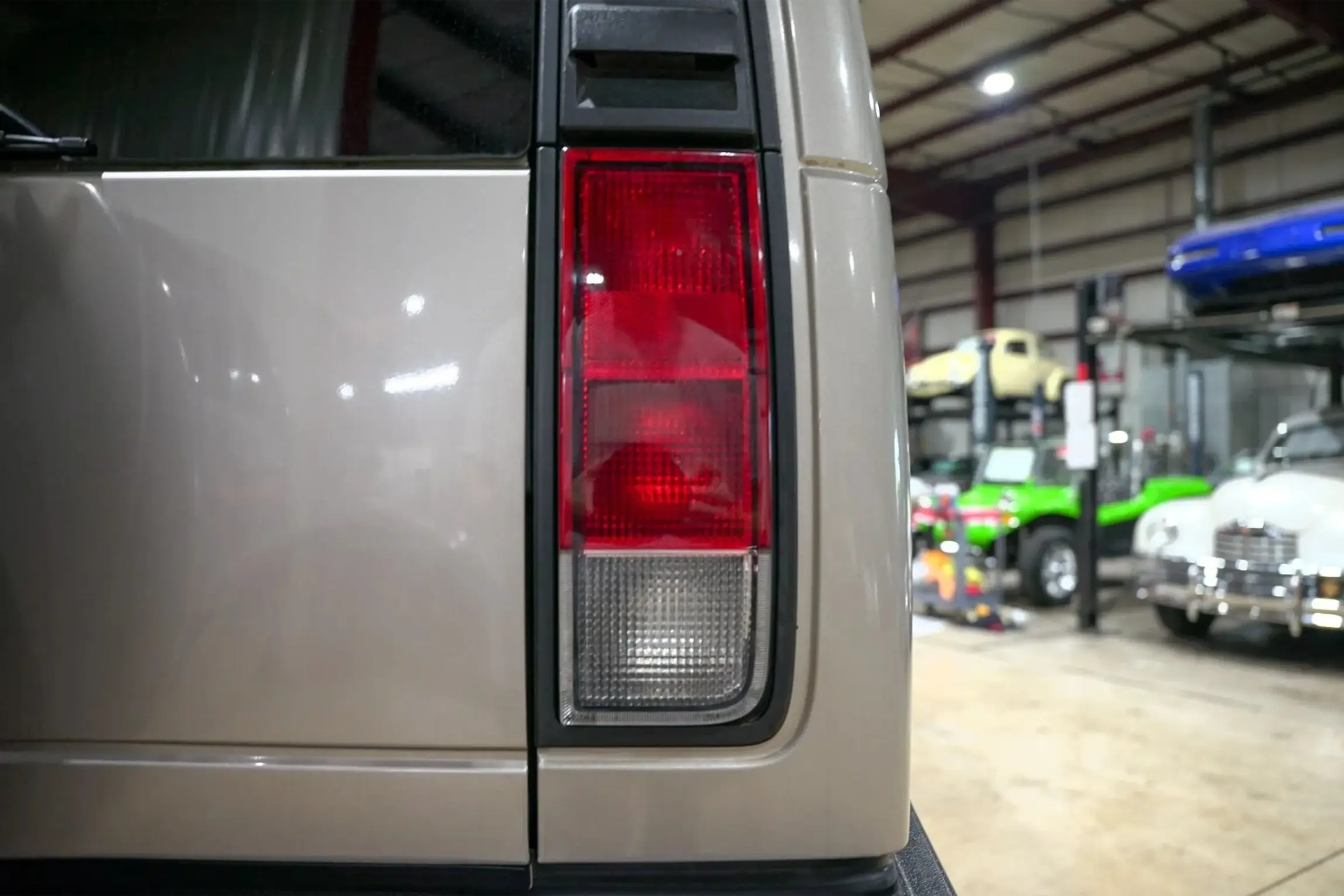 2005 Hummer H2 Luxury Edition