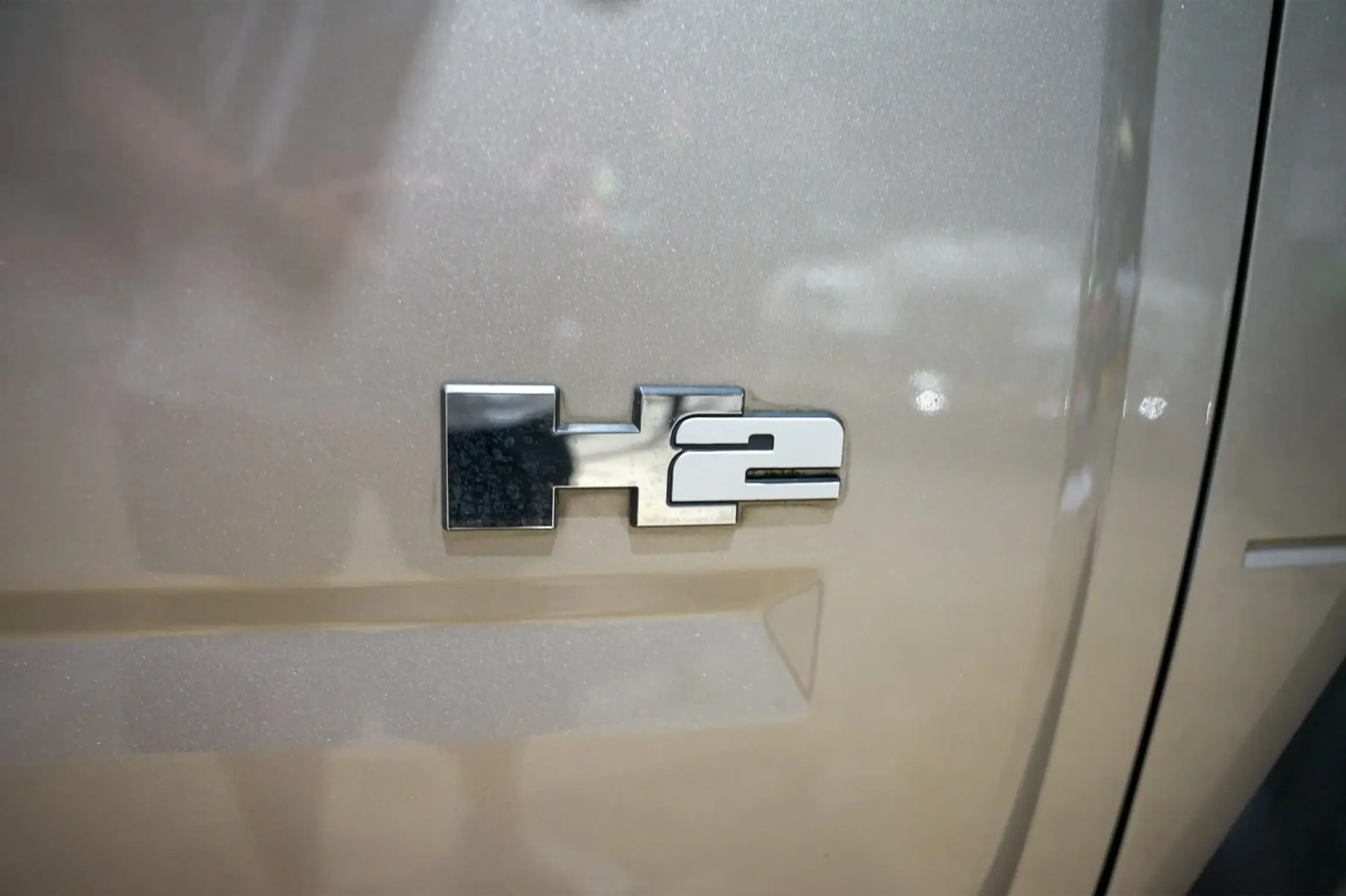 2005 Hummer H2 Luxury Edition