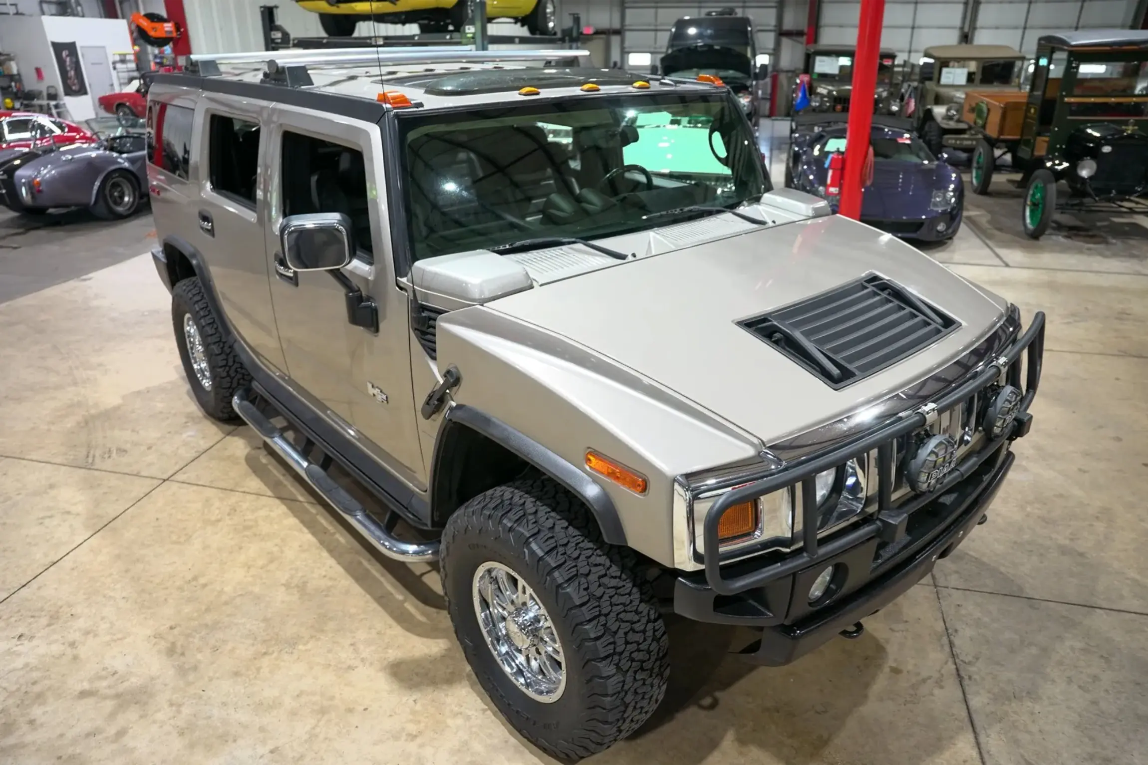 2005 Hummer H2 Luxury Edition