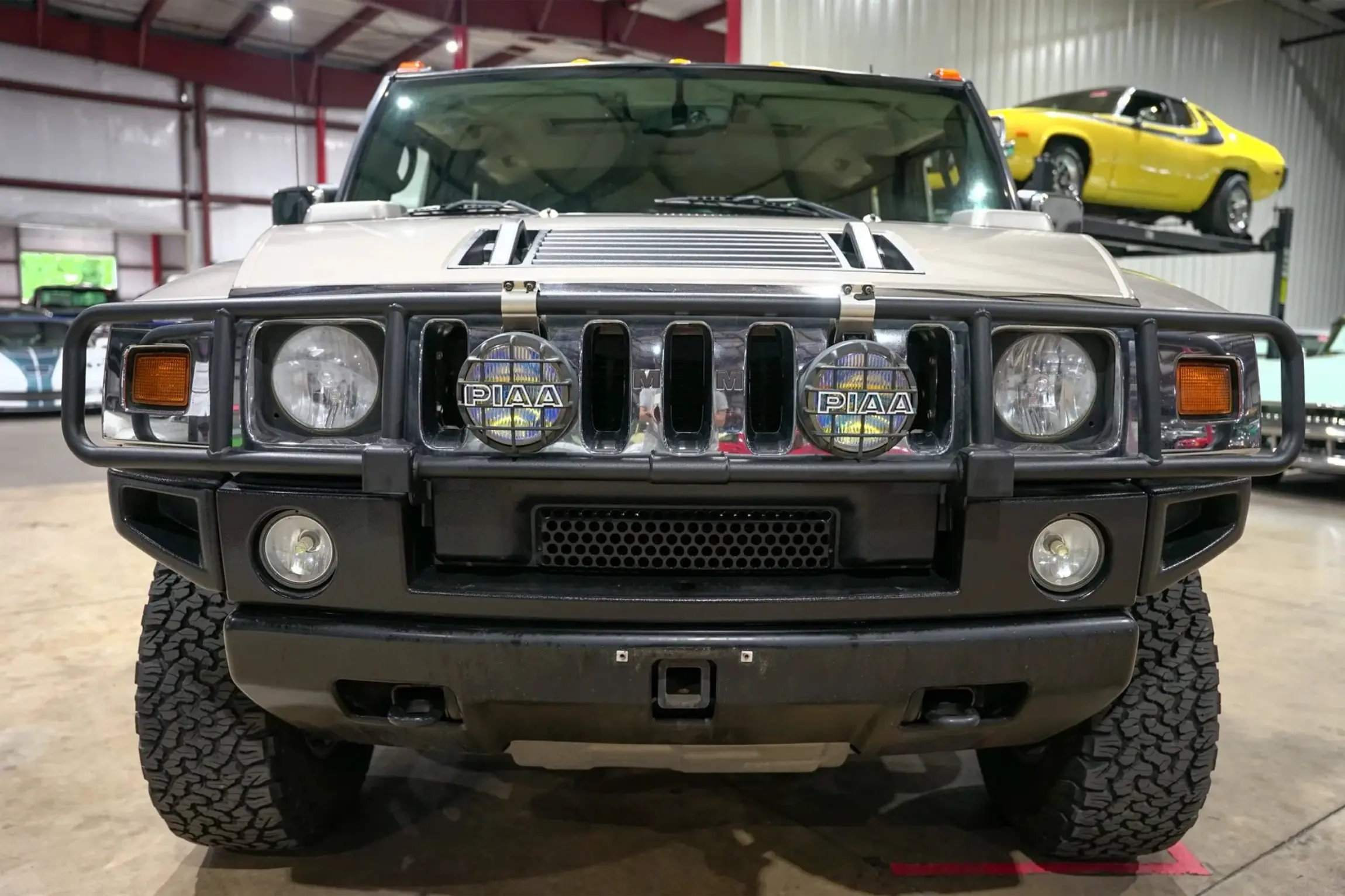 2005 Hummer H2 Luxury Edition