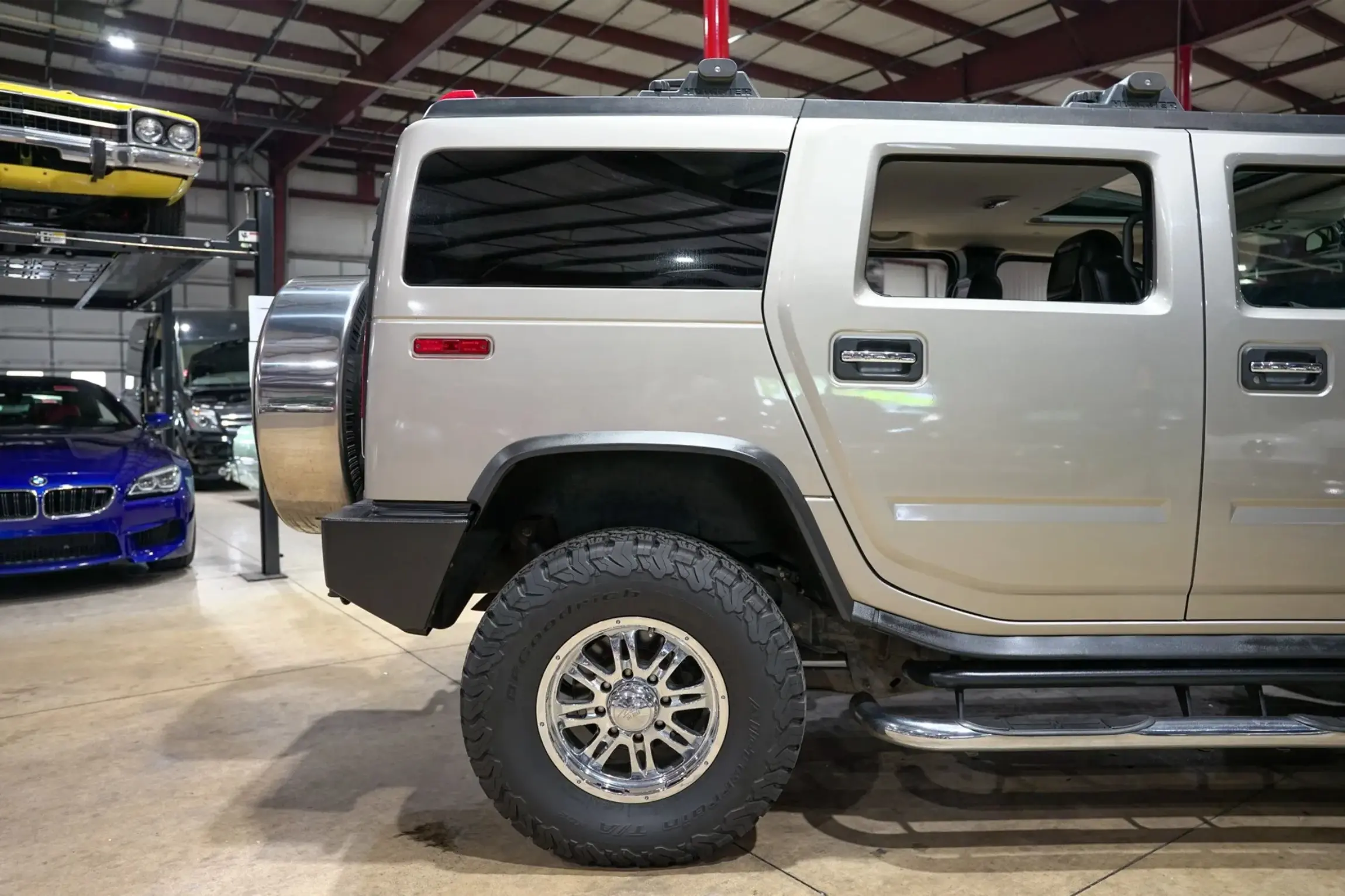 2005 Hummer H2 Luxury Edition
