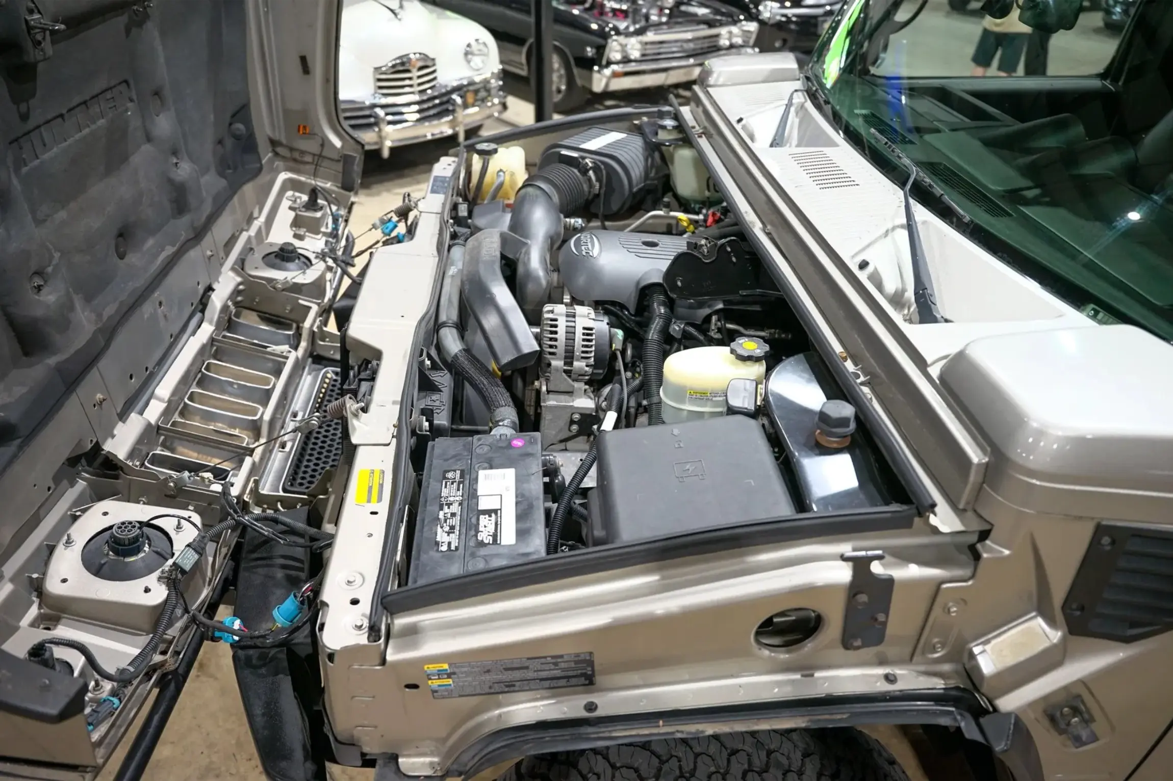2005 Hummer H2 Luxury Edition
