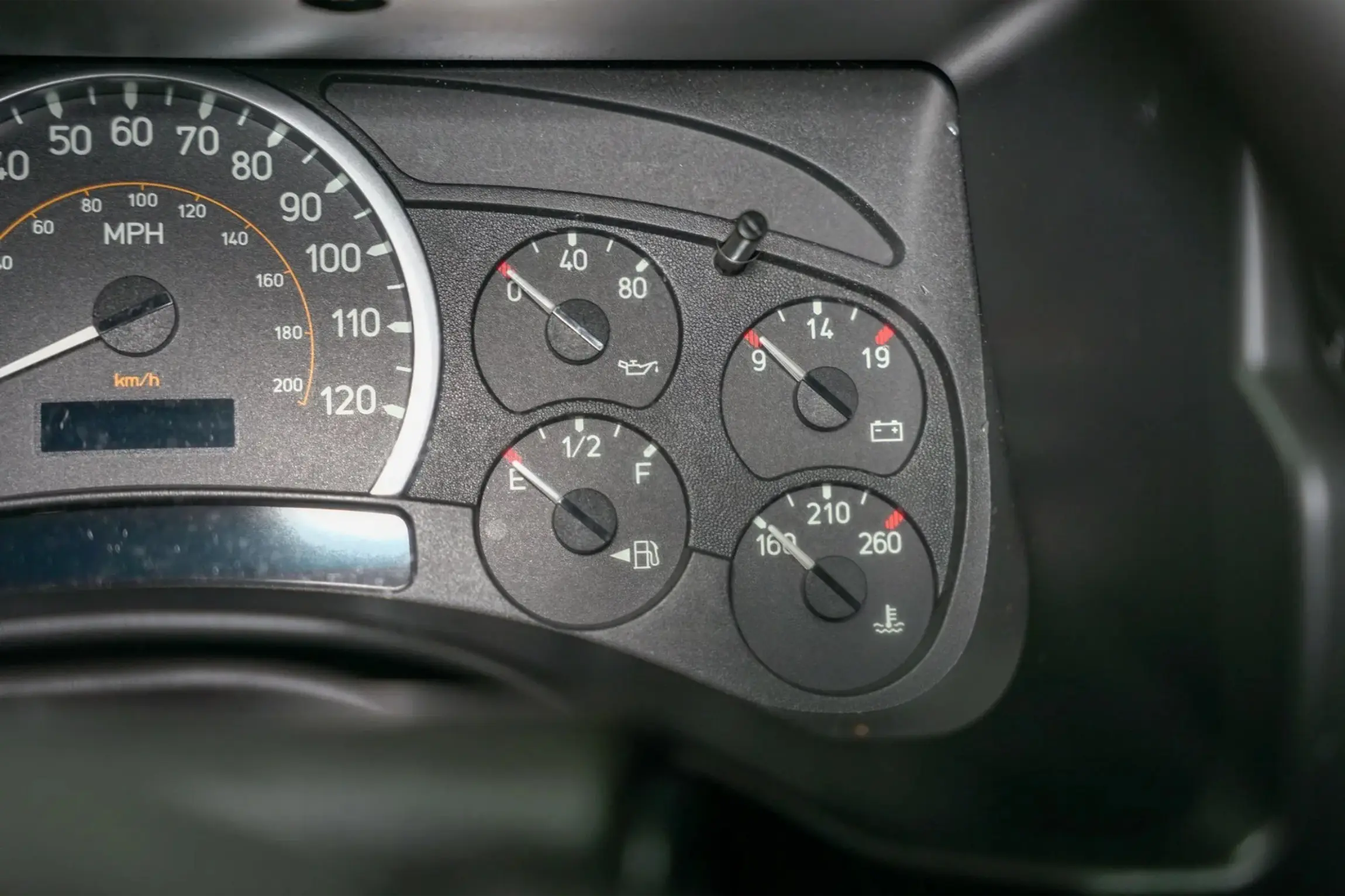 2005 Hummer H2 Luxury Edition