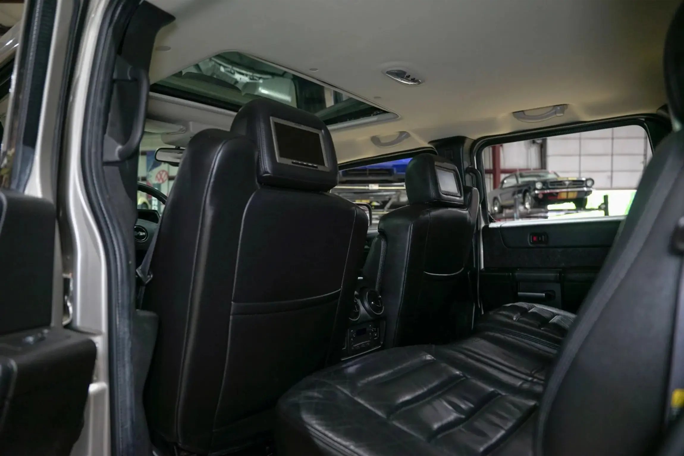 2005 Hummer H2 Luxury Edition