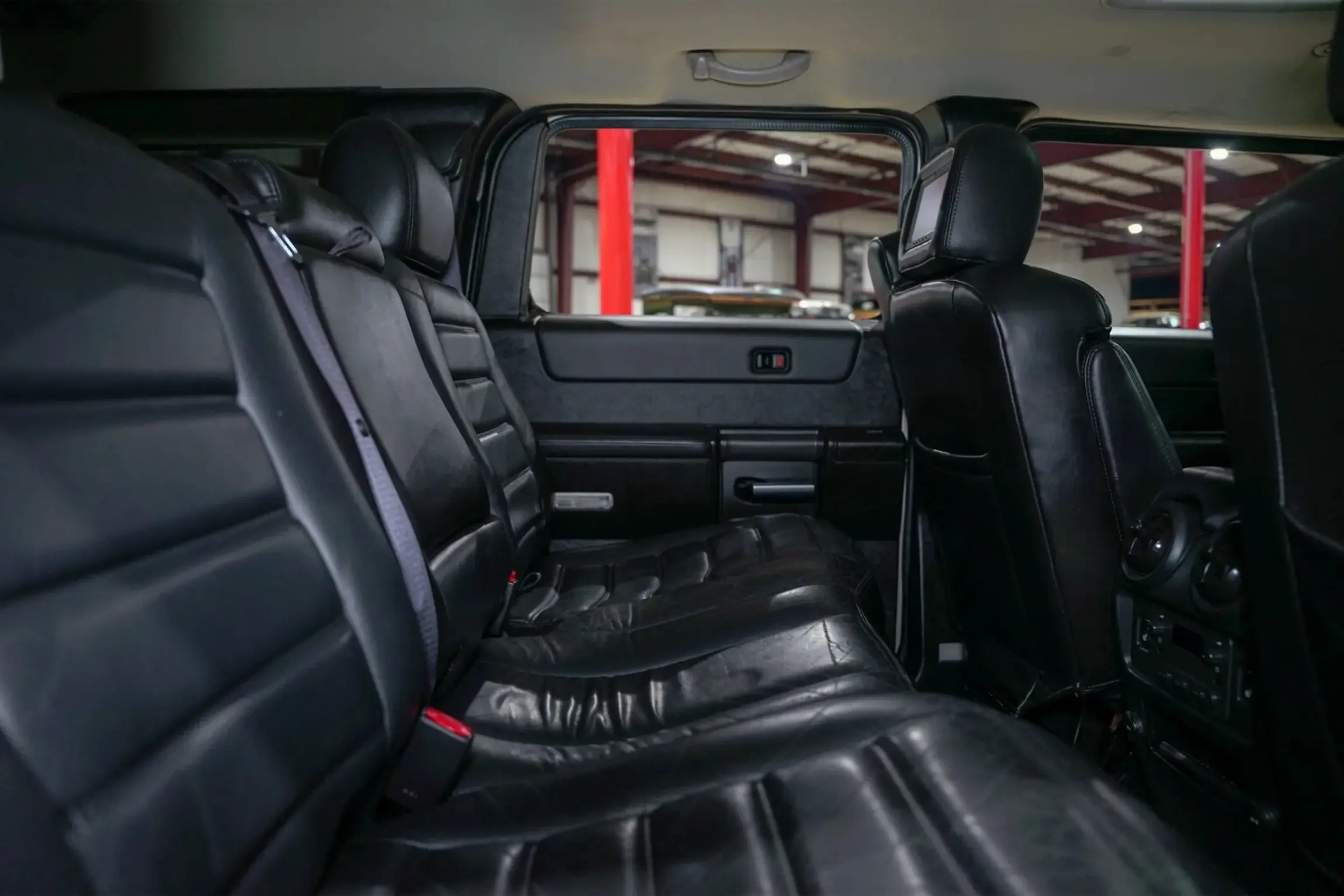 2005 Hummer H2 Luxury Edition