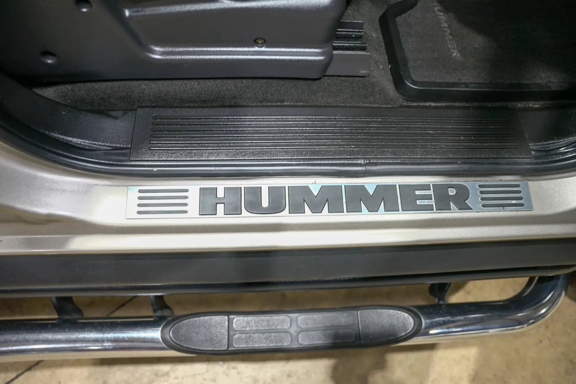 2005 Hummer H2 Luxury Edition