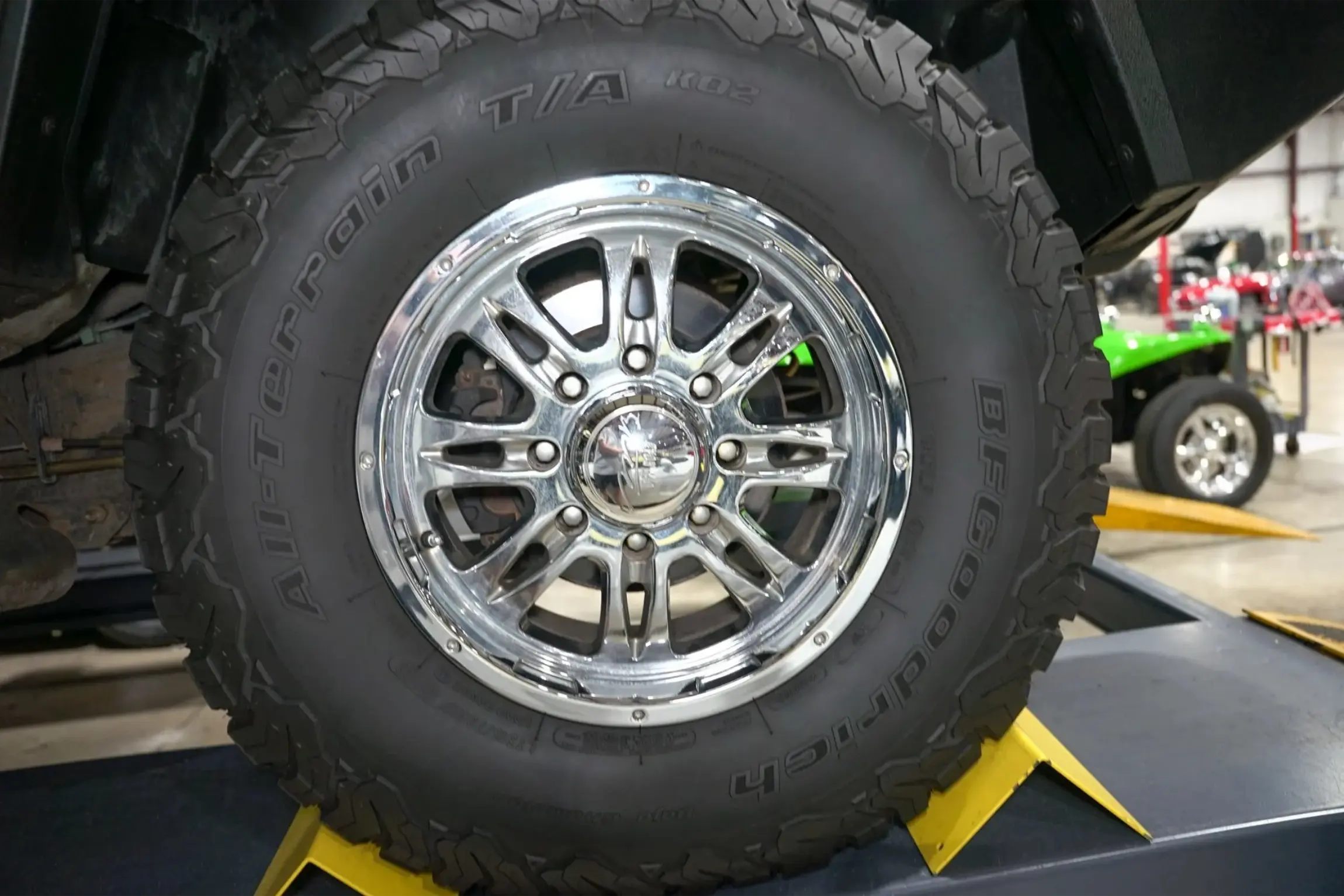 2005 Hummer H2 Luxury Edition