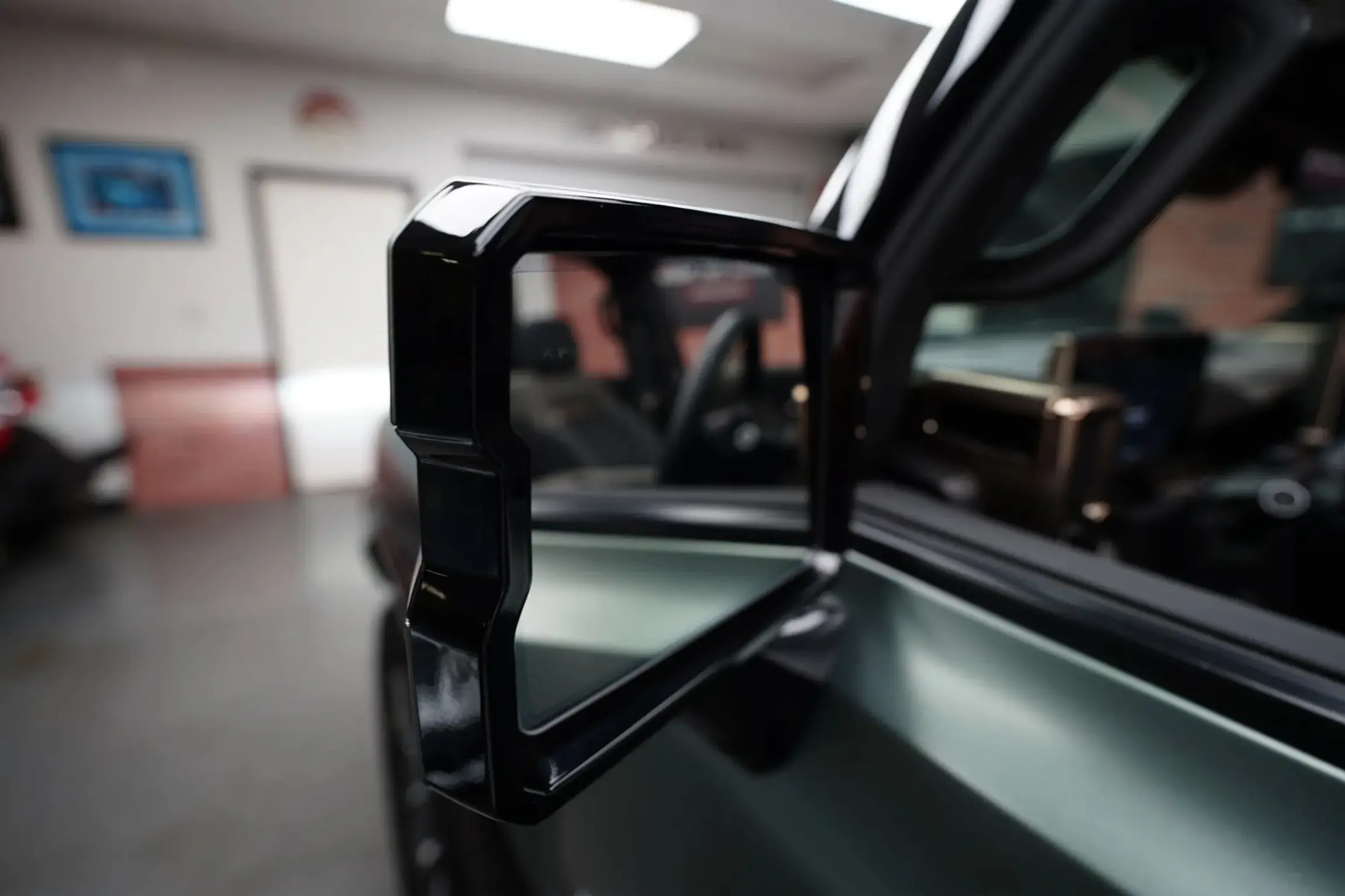 2024 GMC Hummer EV 3X Lunar Edition