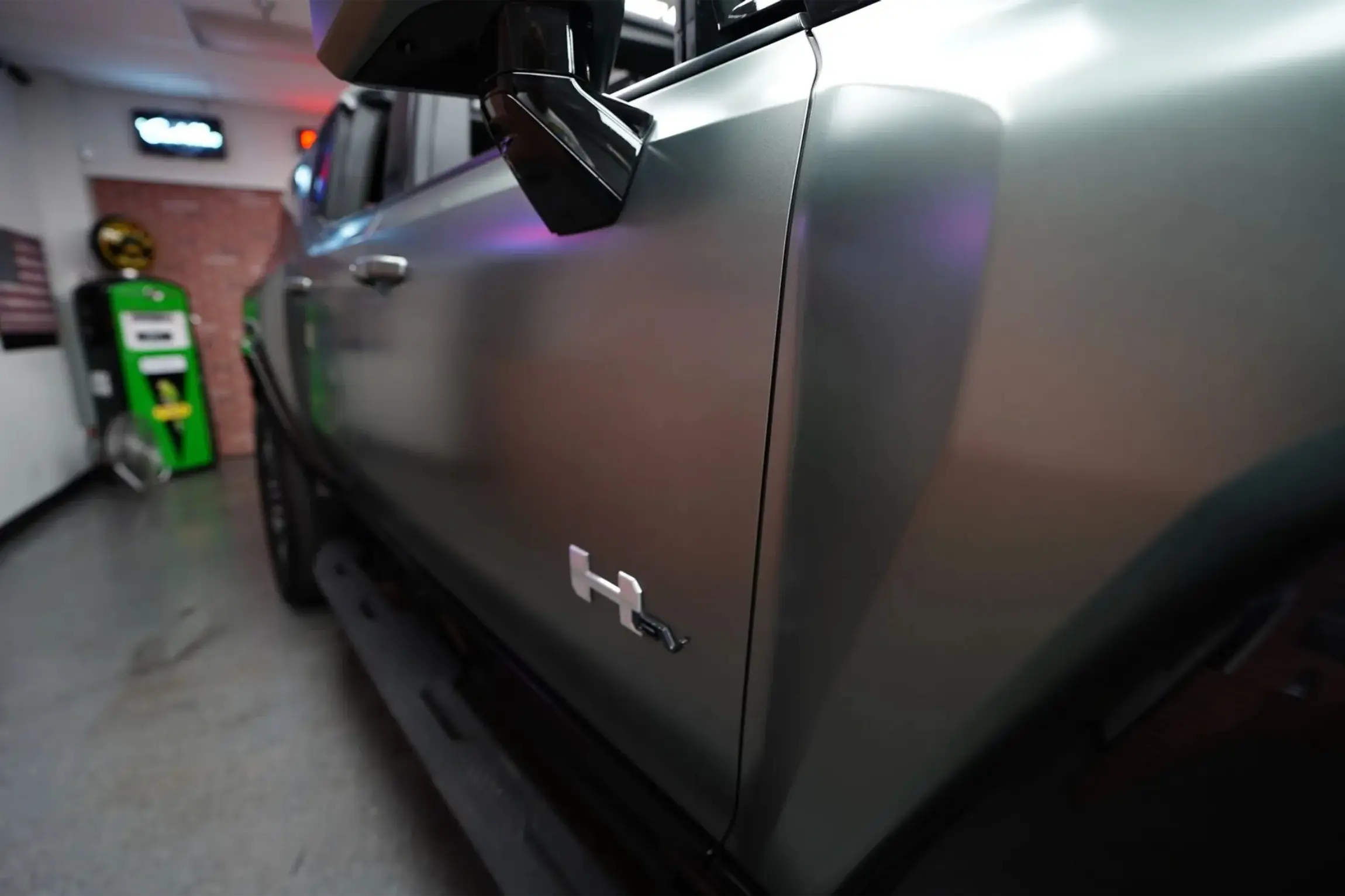 2024 GMC Hummer EV 3X Lunar Edition