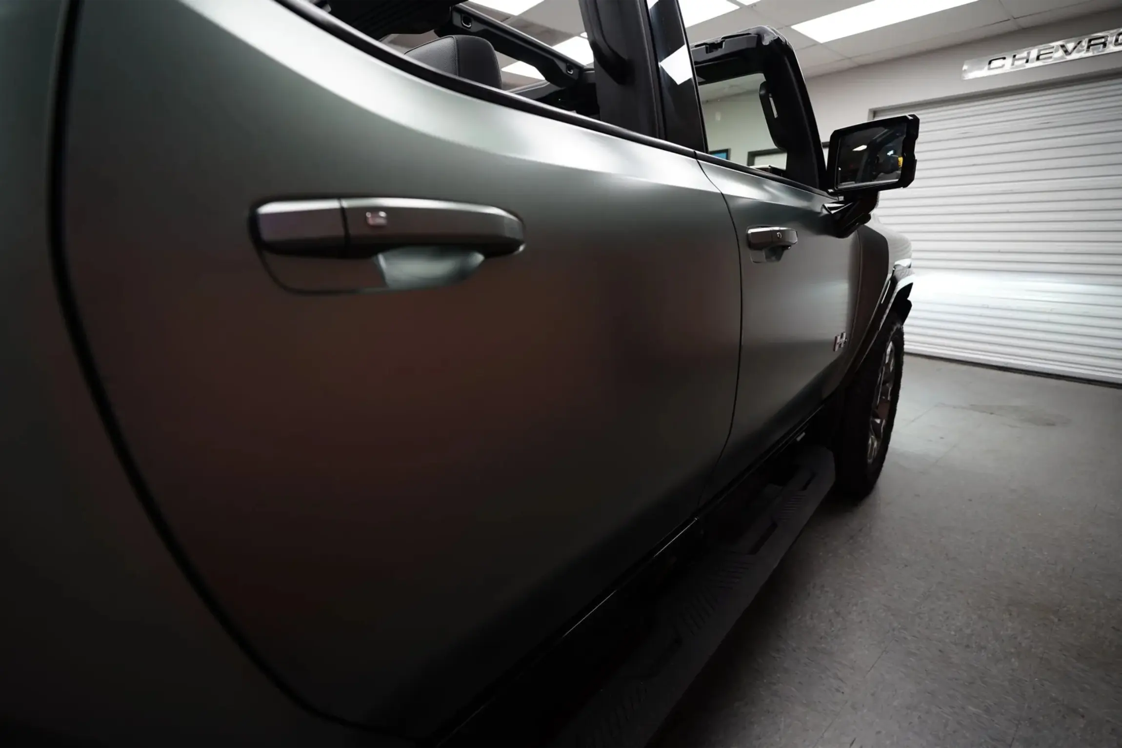 2024 GMC Hummer EV 3X Lunar Edition