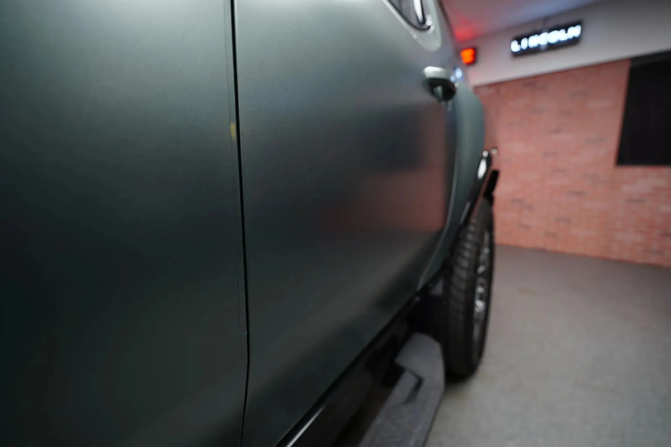 2024 GMC Hummer EV 3X Lunar Edition