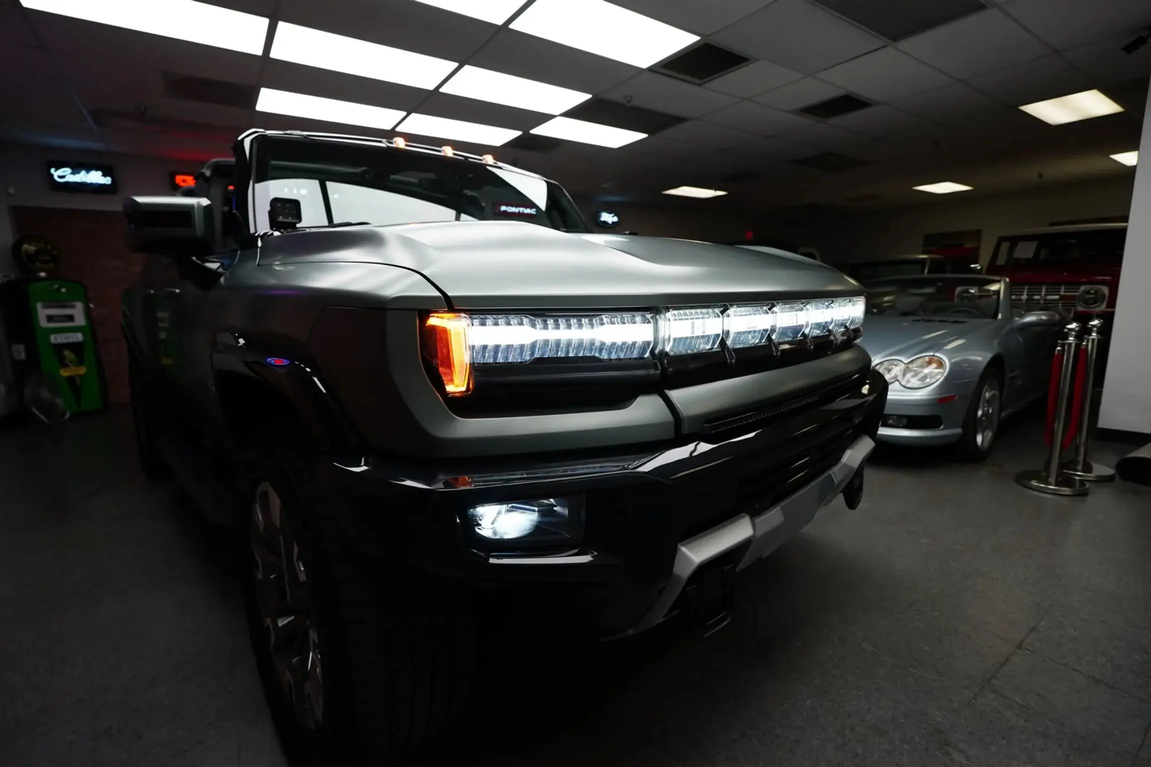 2024 GMC Hummer EV 3X Lunar Edition