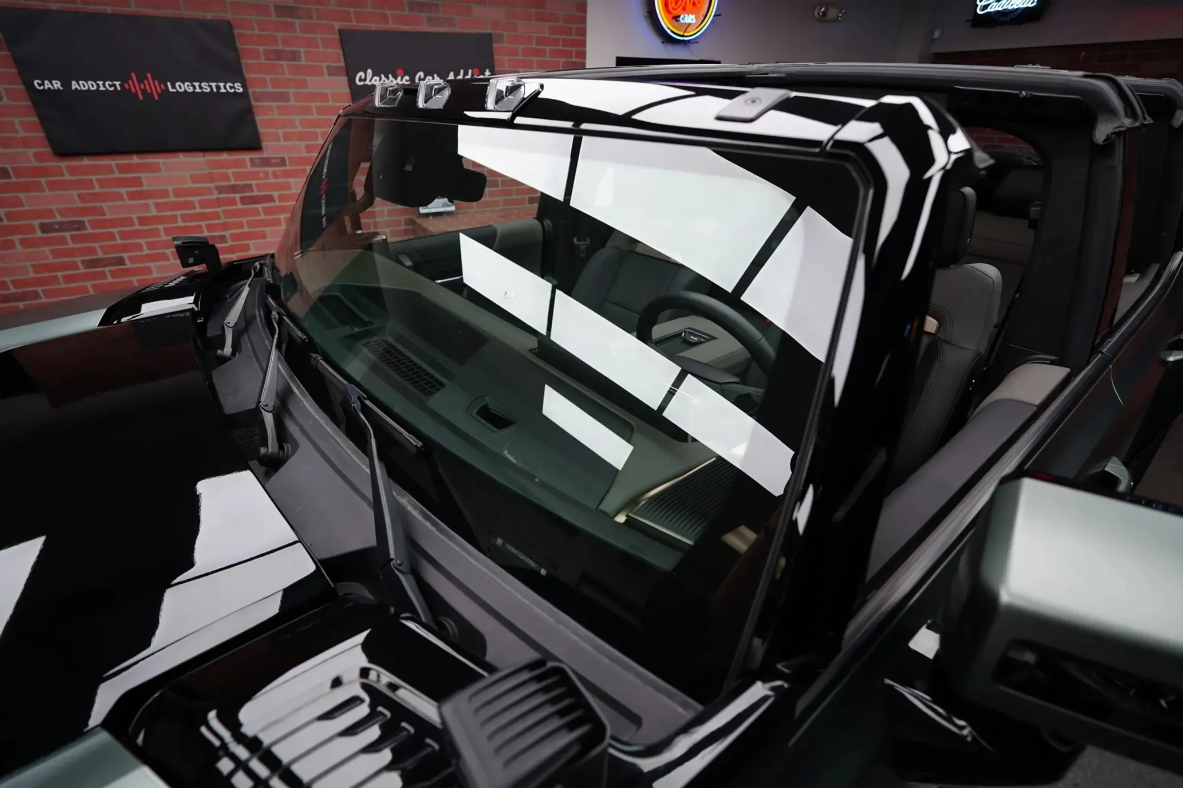 2024 GMC Hummer EV 3X Lunar Edition