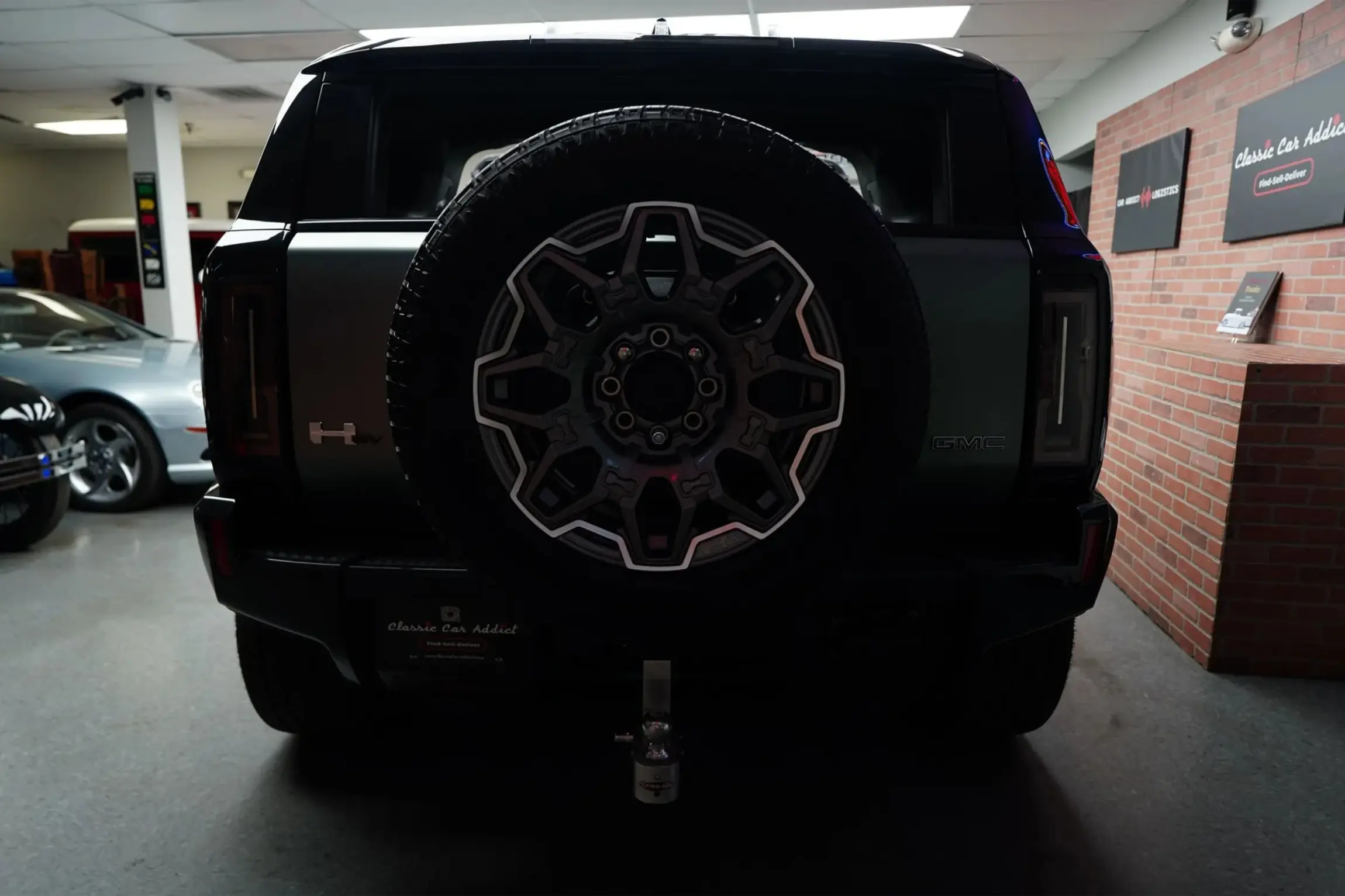 2024 GMC Hummer EV 3X Lunar Edition