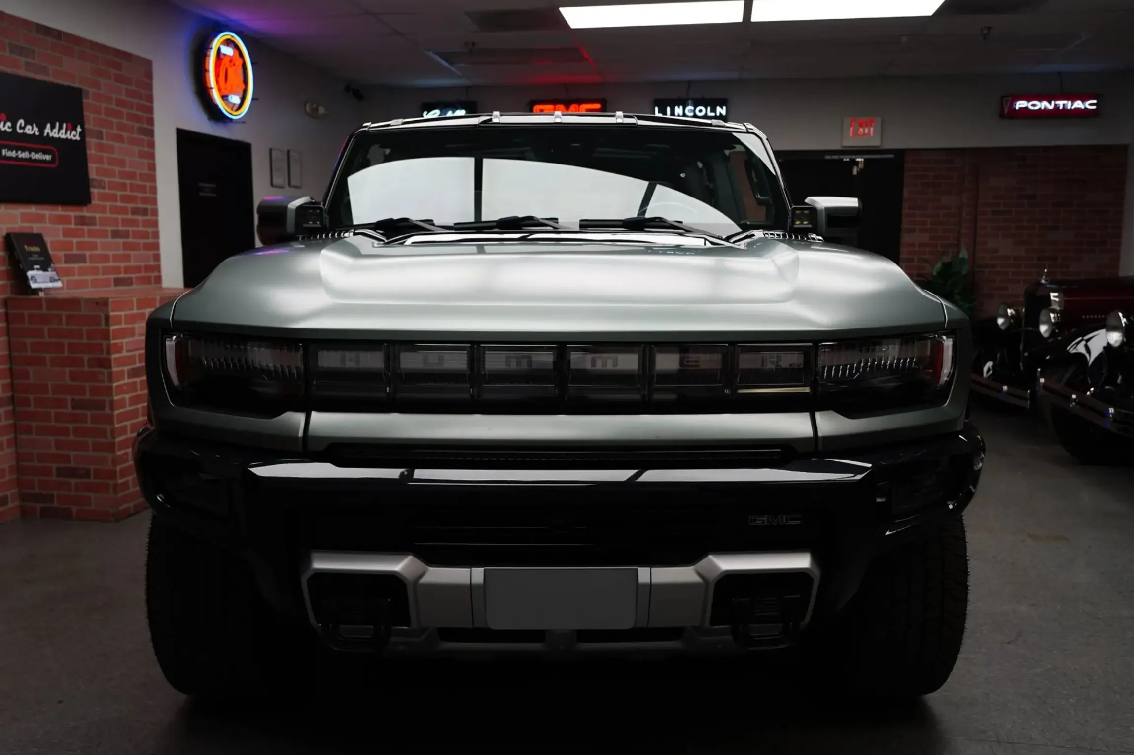 2024 GMC Hummer EV 3X Lunar Edition