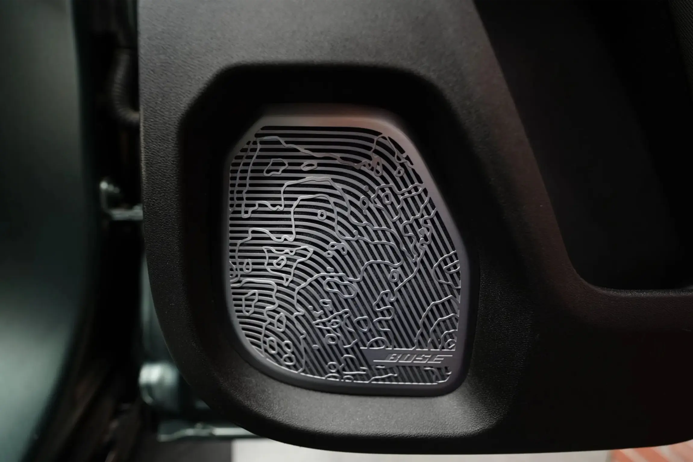 2024 GMC Hummer EV 3X Lunar Edition