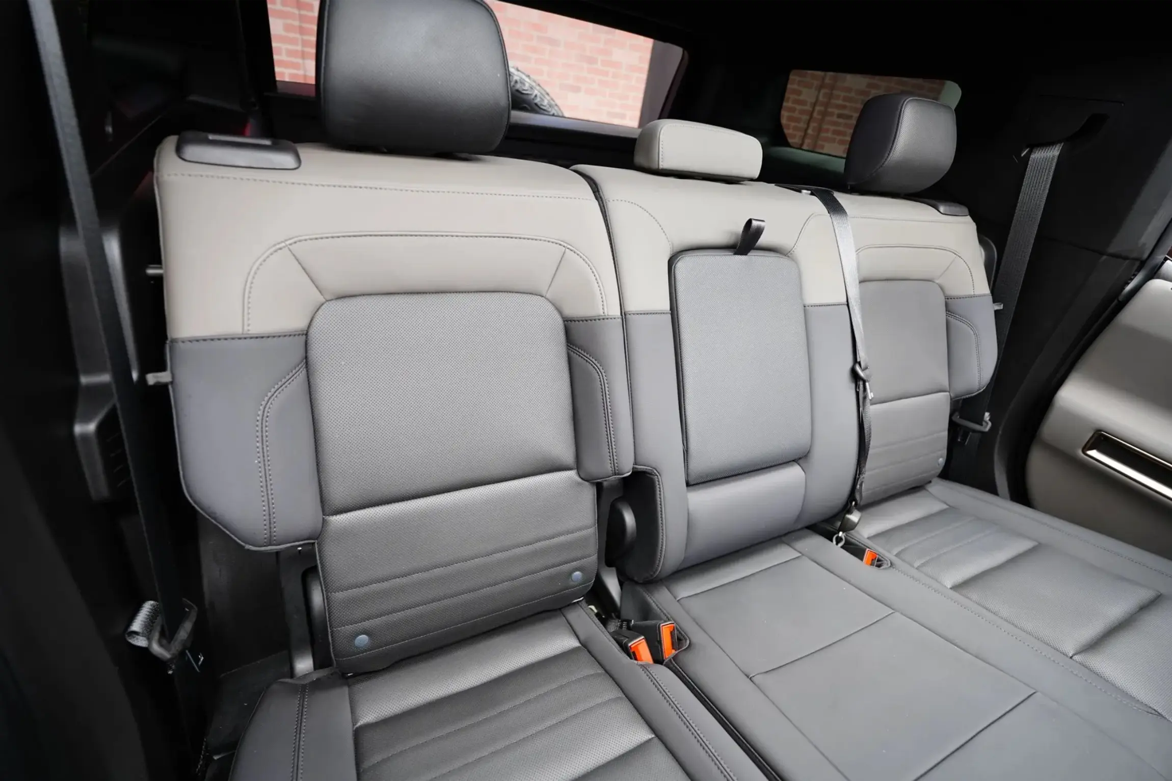 2024 GMC Hummer EV 3X Lunar Edition