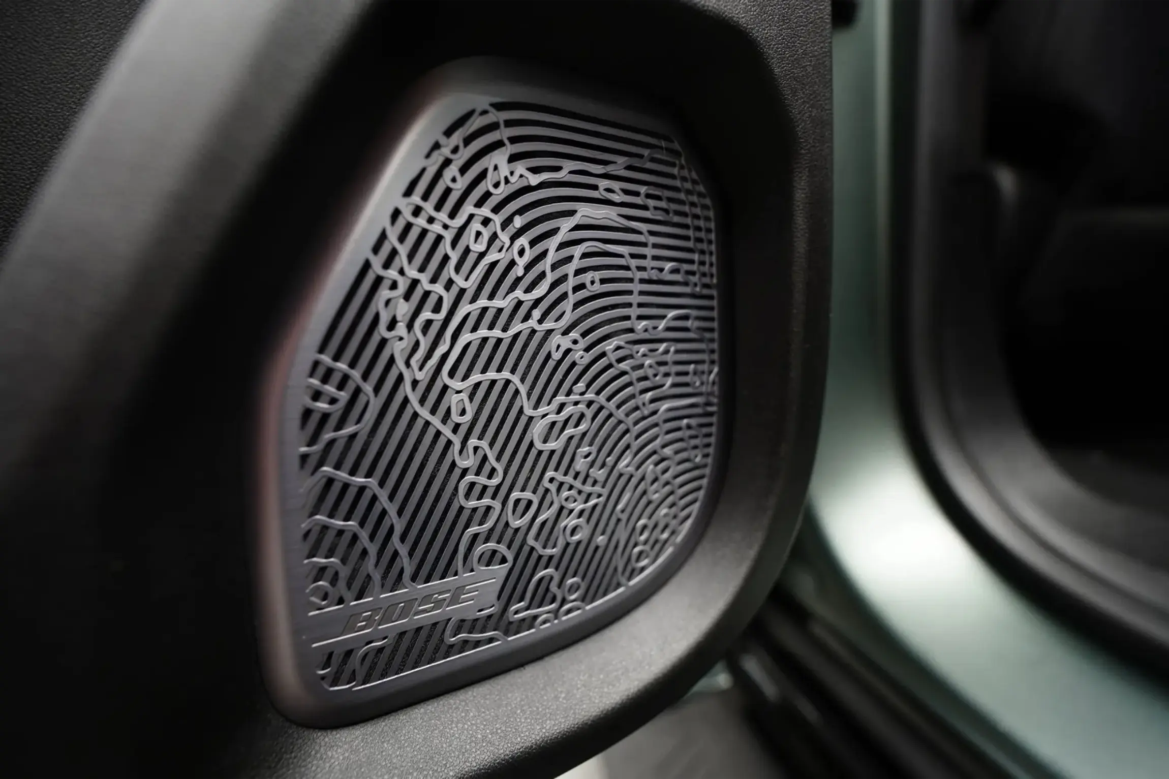 2024 GMC Hummer EV 3X Lunar Edition