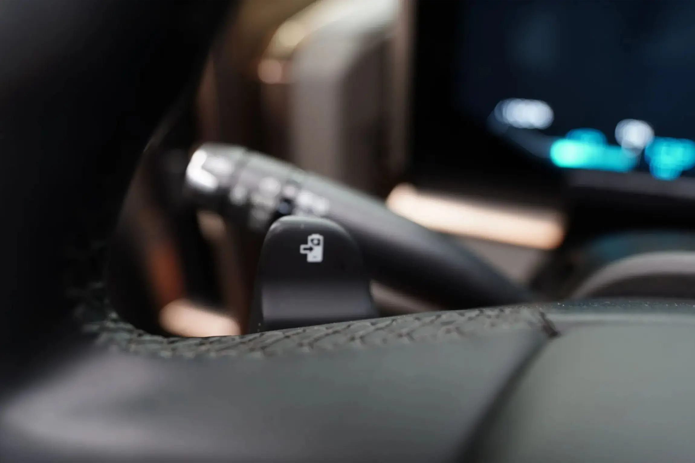 2024 GMC Hummer EV 3X Lunar Edition