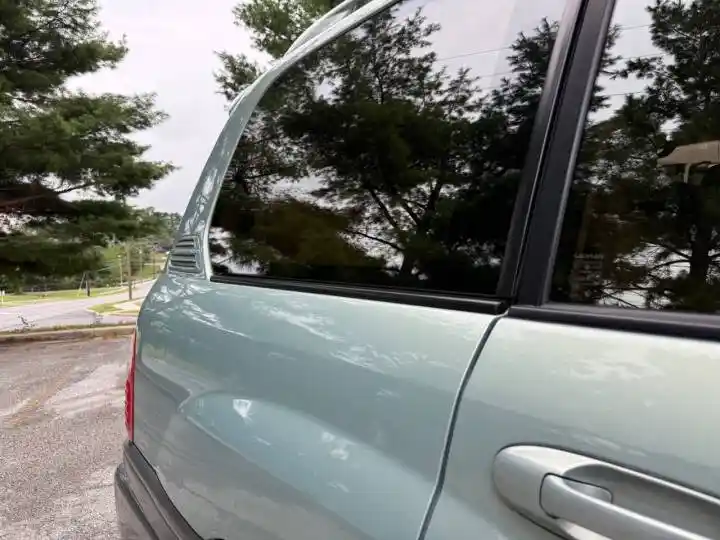 2003 Lexus LX 470